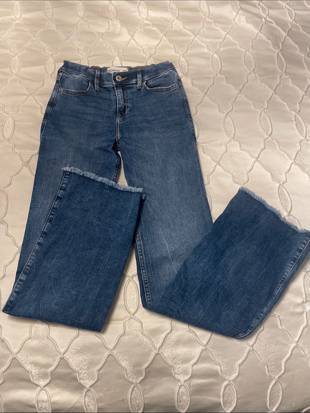 abercrombie kids Dark Blue Flare Jeans with Raw Hem 11/12 Long
